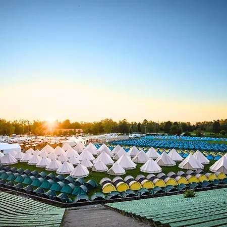 Oktoberfest Wiesn Camp Campo de lujo Múnich