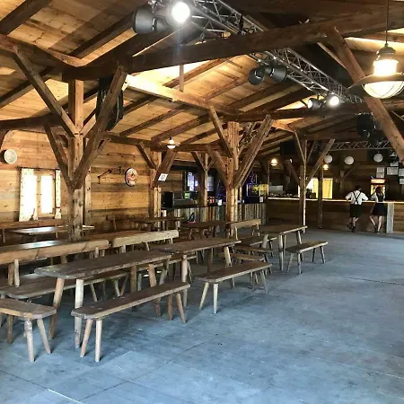 Oktoberfest Wiesn Camp Campo de lujo Múnich
