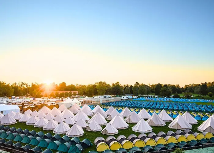 Oktoberfest Wiesn Camp Tente de luxe Munich